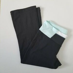 Lululemon Women’s Crops Size 10